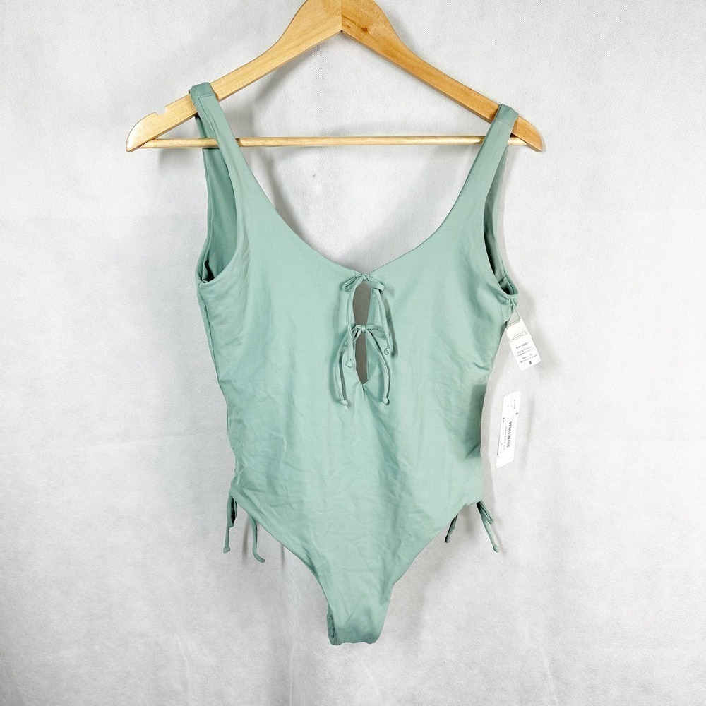 L*Space Jenn One Piece Swimsuit Reef Green Size 8